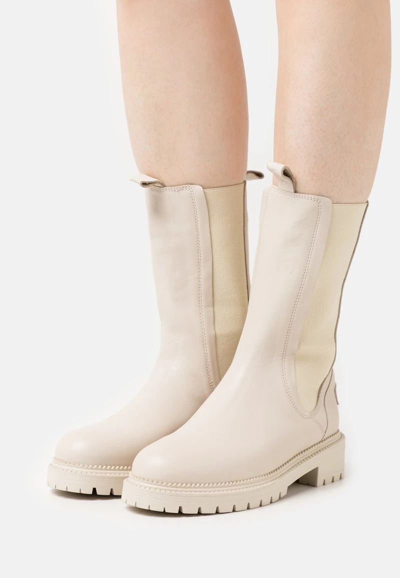 Stiefel - Offwhite 1 Stiefel - Offwhite