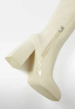 BERSHKA Stiefel - Off-white -Gerry Weber Verkäufe ce1d2b8a22ae42eea92c1a37863cfe61